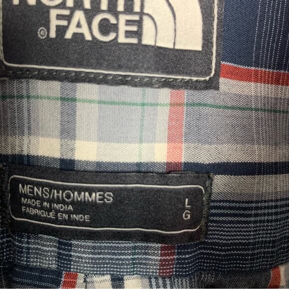 The North Face Plaid Short Sleeve Button Shirt - Picture 10 of 15